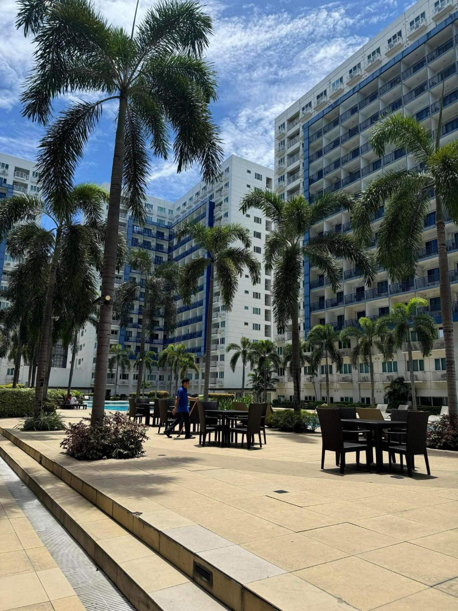 Sea Residences Jeremiah2911 Манила Екстериор снимка